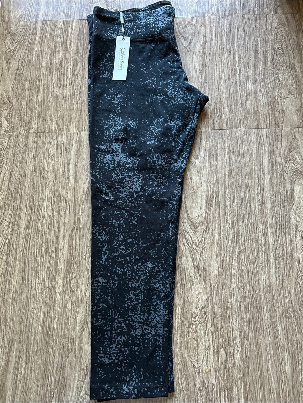 Calvin Klein XL quick dry Active Leggings, like new